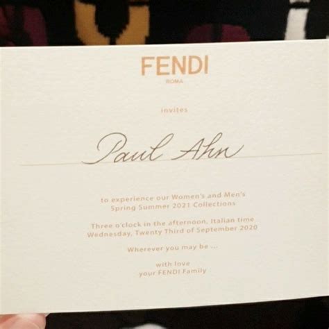 Invitations Fendi 